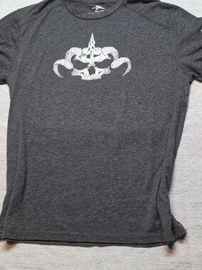 Men's Dark Gray Graphic Tee - Skull & Horns Design